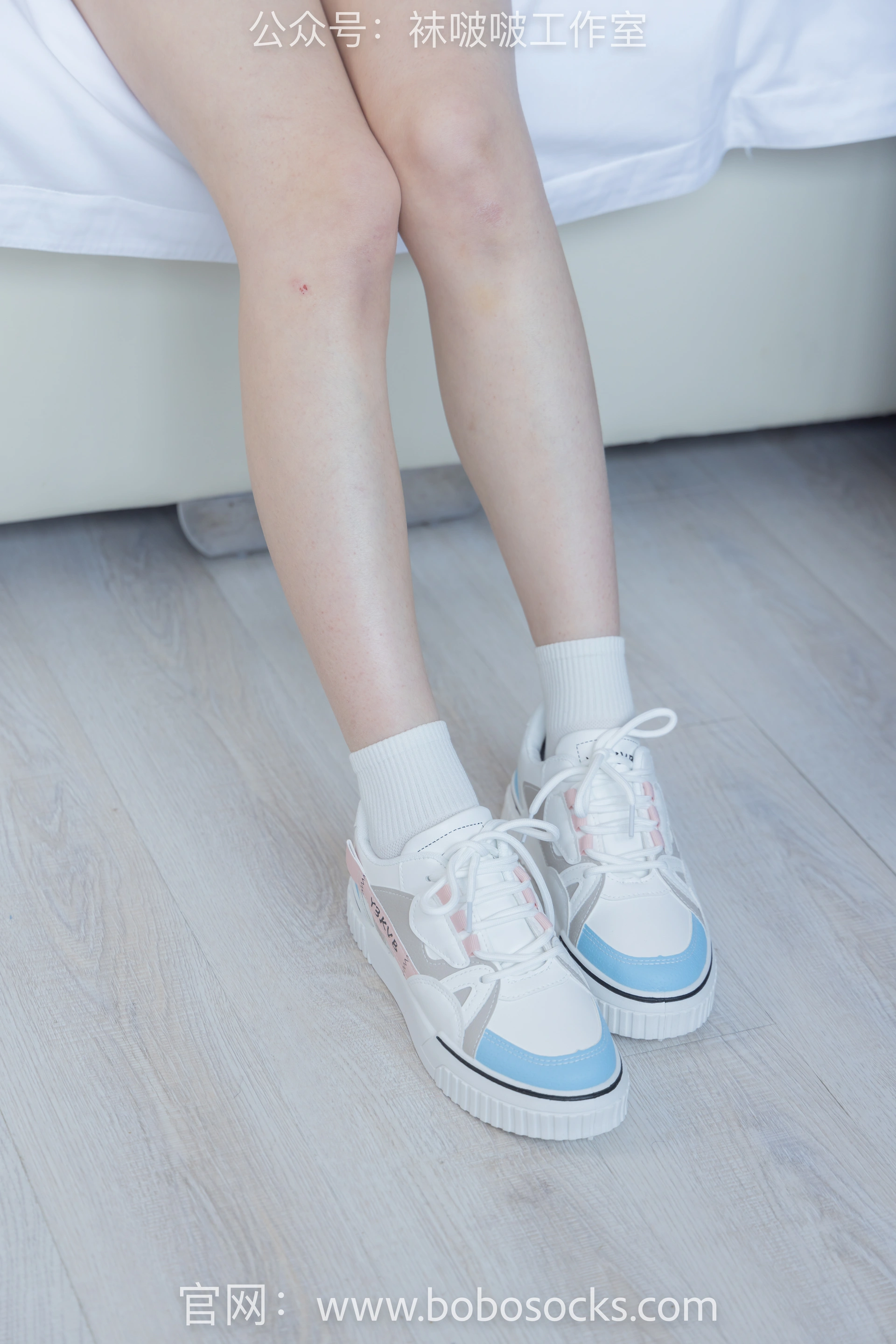 [BoBoSocks袜啵啵]NO.101 苏苏-板鞋、白棉袜、裸足 3